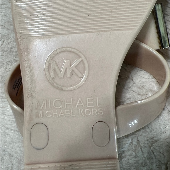 Michael Kors “Kayden” Jelly Bow Sandals – Size 8 (EUC) - Picture 6 of 8